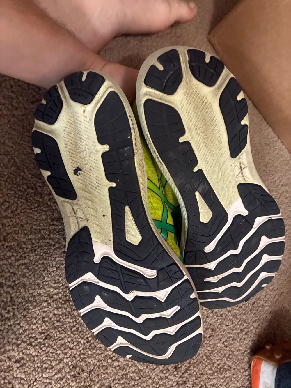 Asics Neon Yellow Running Shoes with Teal Accent - Picture 3 of 5